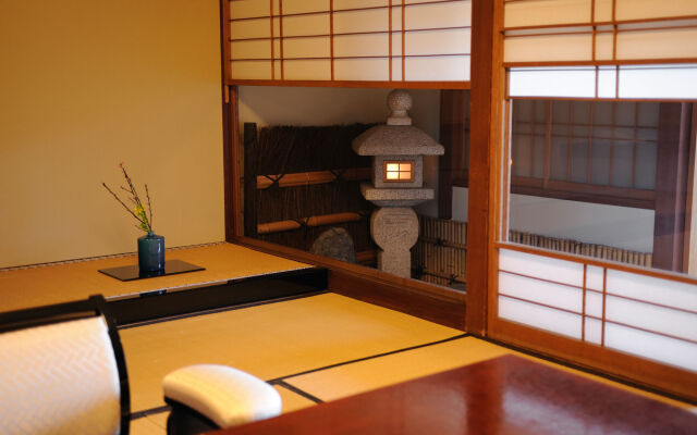 Ryoutei Ryokan YASUI