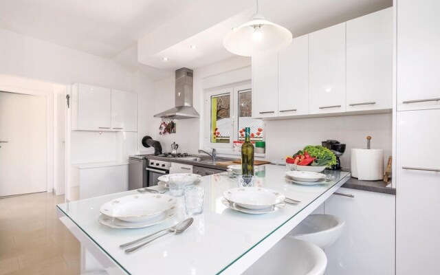 Nice Home in Rukavac With Wifi and 4 Bedrooms