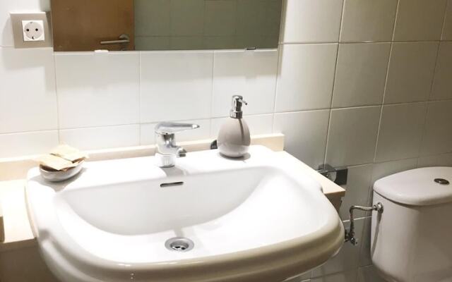 Ml85 Beach Flat by Canary365