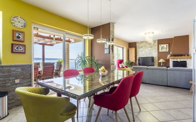 Apartment Paradise View