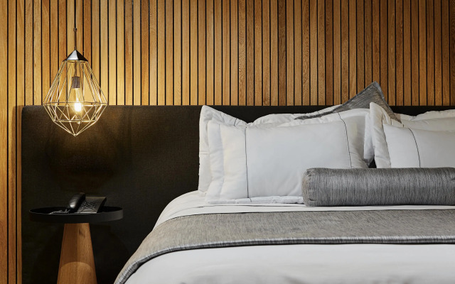 14 Urban Hotel