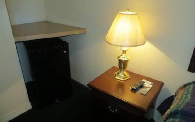 Starlite Motor Lodge