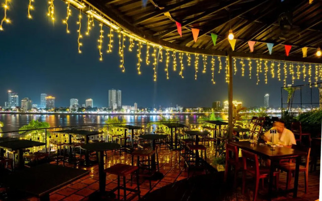 Onederz Phnom Penh