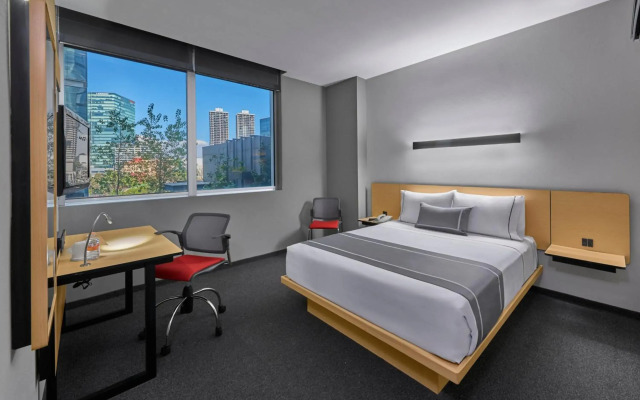 City Express Plus by Marriott Ciudad de México Santa Fe