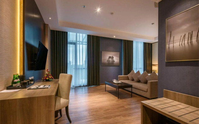 Luminor Hotel Pecenongan Jakarta by WH
