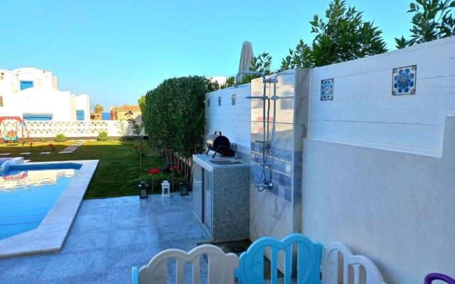 Elegant Seaview Villa
