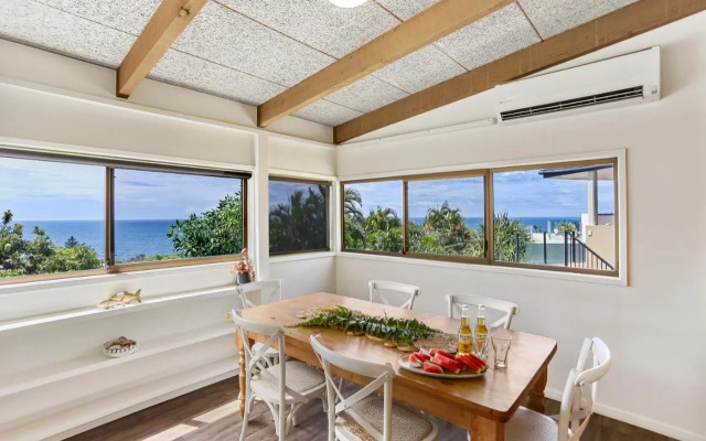 Sunshine Beach Shack