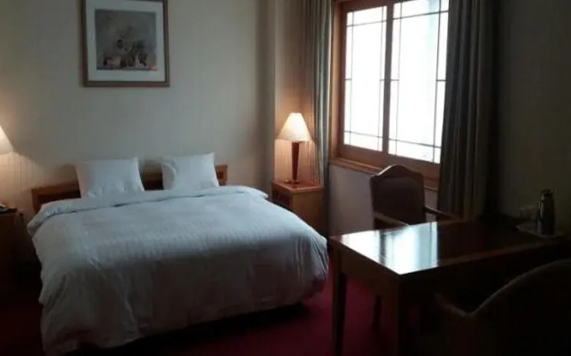 Rasung Hotel