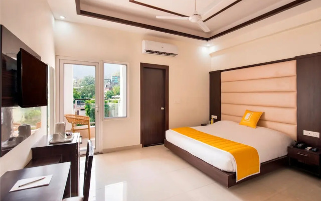 X Hotel by bloom - Rishikesh