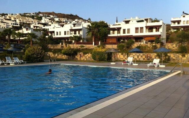 BO100 by Villaofsummer Bodrum Adabuku