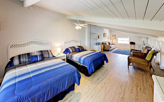 99 Sombrero Blvd Duplex Unit B 2 Bedrooms 2 Bathrooms Duplex