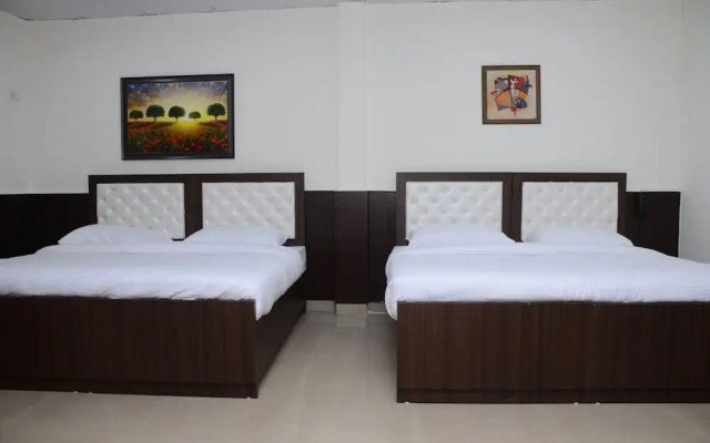The 7 Days Hotel