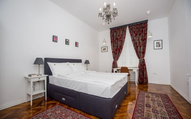 Crown Rooms