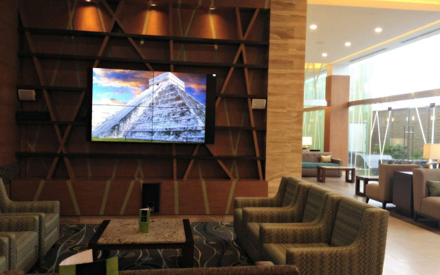 Hampton Inn by Hilton Merida