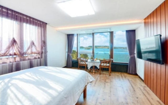 Yeosu The Raon Pension