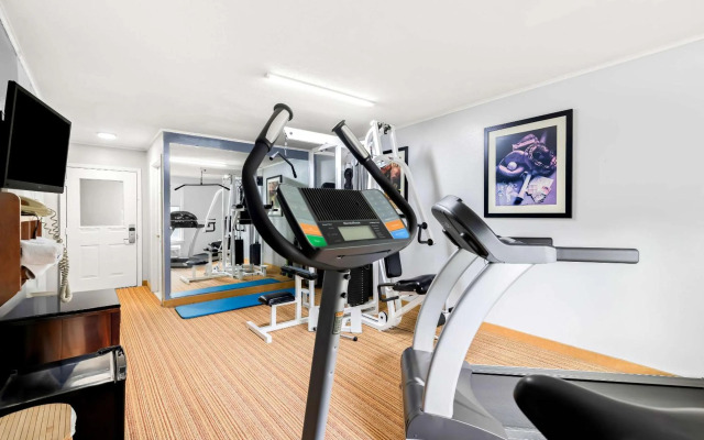 Quality Inn Merrimack - Nashua
