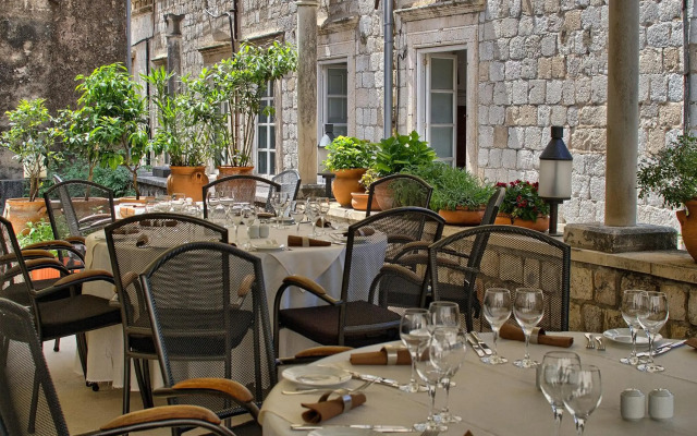 The Pucic Palace