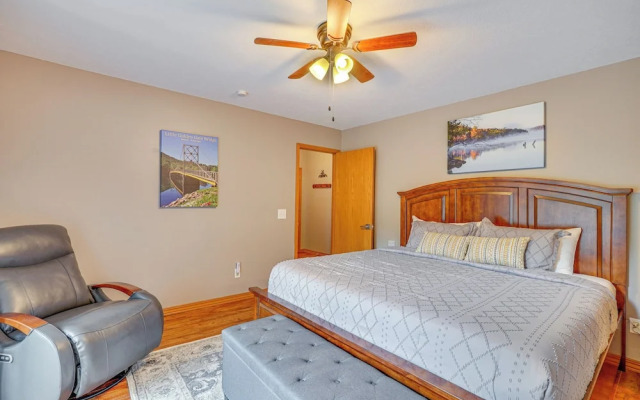 Near Dtwn Eureka Springs: Holiday Island Home!