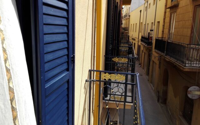 Mirabilia Arab House