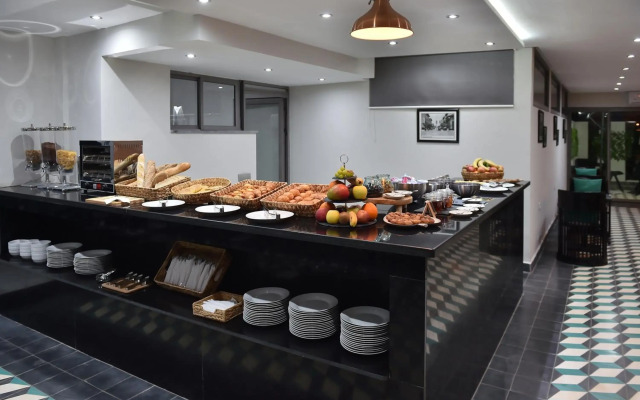 Suites Hotel Le Yacht