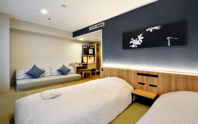 Premier Hotel Cabin Shinjuku