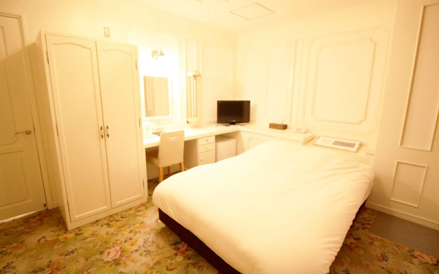 Royal Hotel Shinokubo