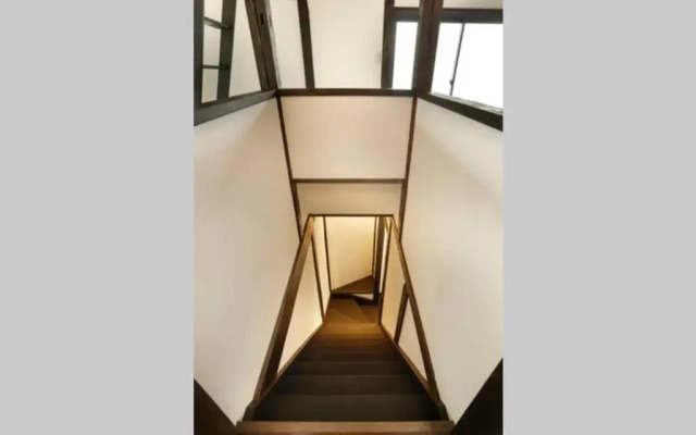 アンドステイ西早稲田3丁目B