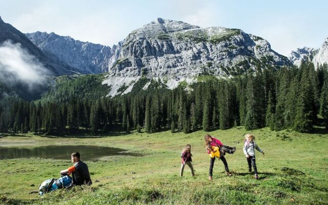 Family Chalet Karwendel