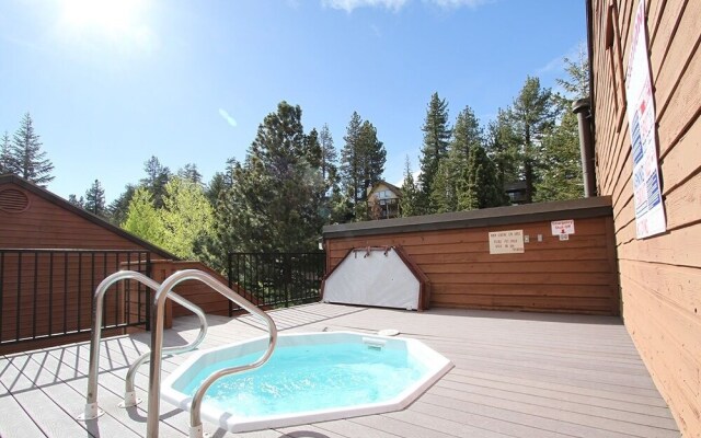 Helios 12 South by RedAwning