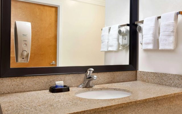 Best Western Liberty Inn