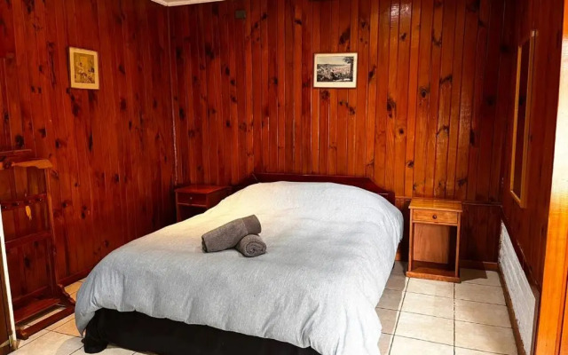 Hotel y Cabañas Villarrica