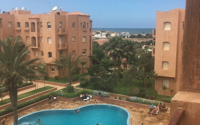 Immaculate 2-bed Apartment