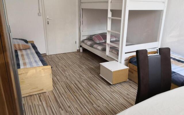 3 Monteurzimmer als Wohngemeinschaft zur Selbstversorgung