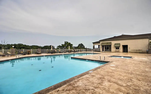 Group Winter Retreat! Stunning Villa Near SDC
