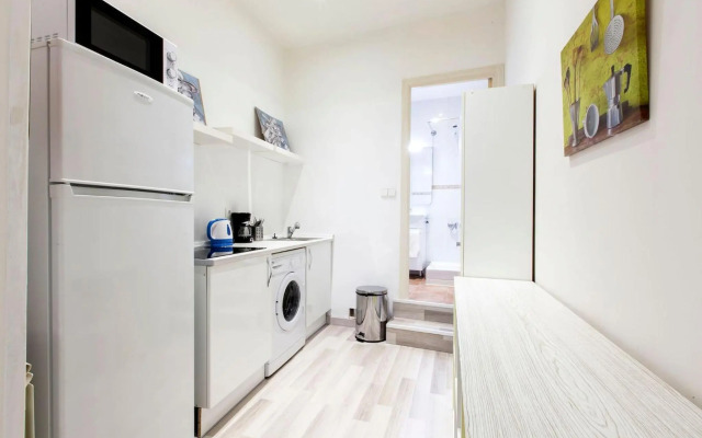 Apartamentos Day Madrid MOLINO Centro Gran Via Sol Malasaña