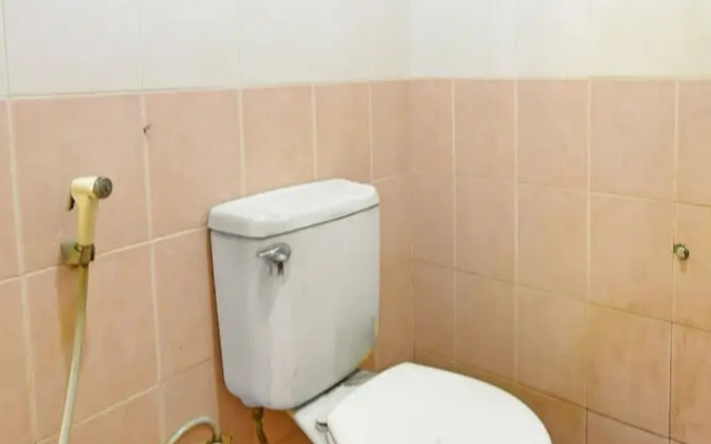 Hotel Mutiara by OYO Rooms