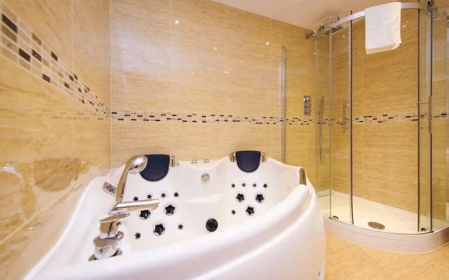 The Sands - Sea Front Apartments