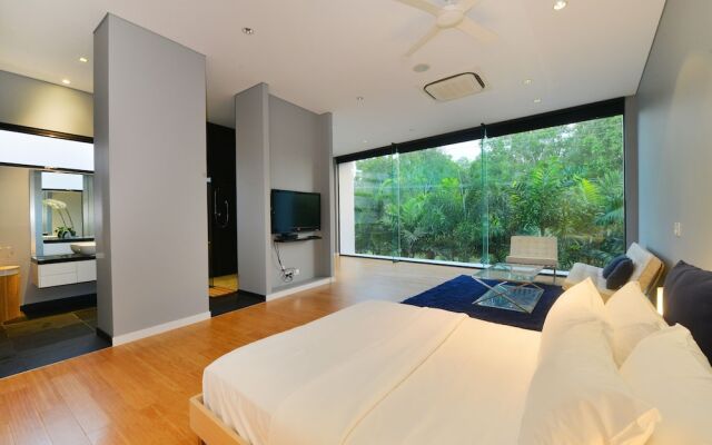 Glass House on the Beach