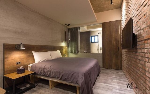 Wild Hotel