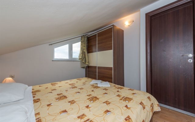 Apartments Andelo II