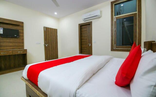 Hotel Viraj Palace by WB INN