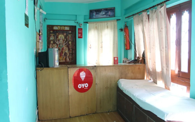 OYO 12782 Hotel Sweet Home