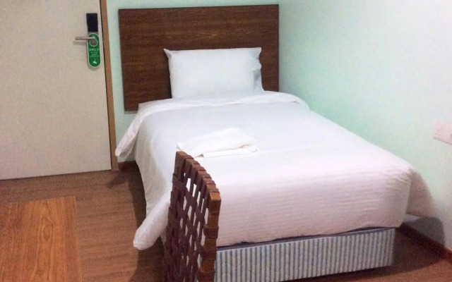 H Boutique Hotel Xplorer Maluri Cheras