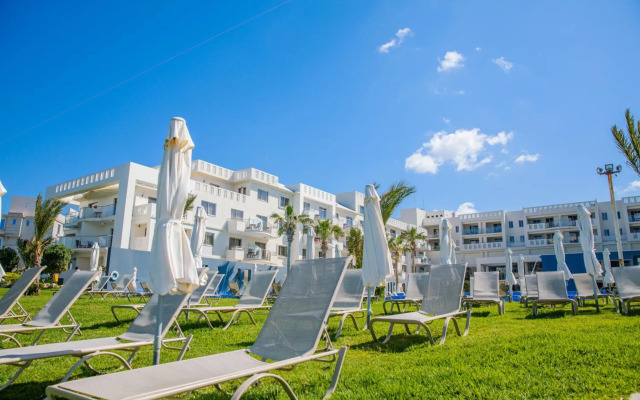 Blue Lagoon Kosher Hotel