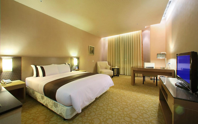 Taichung Shinkansen Grand Hotel