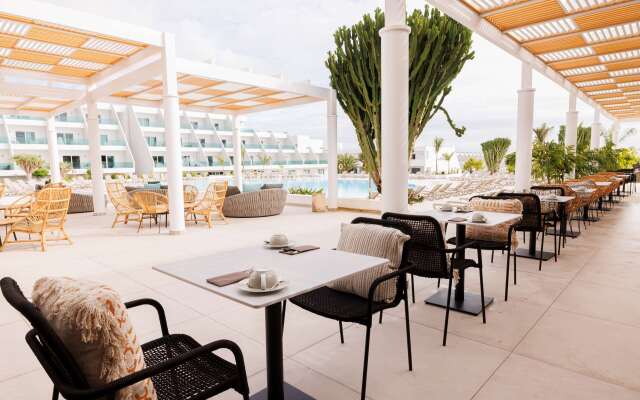 Radisson Blu Resort Lanzarote - Adults Only +16