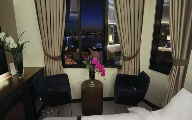 The Biancho Hotel Old City