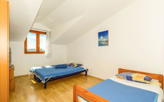 Rooms and Apartments Friganović
