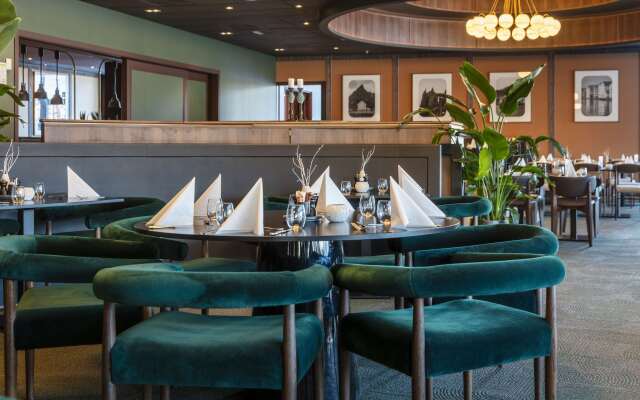Radisson Blu Royal Garden Hotel