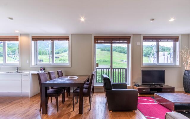 Furano Fresh Powder Apartments and Chalet